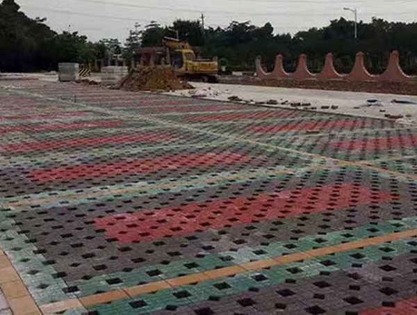 贵阳植草砖铺设施工注意事项介绍